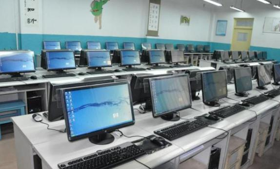 大數(shù)據(jù)時(shí)代下，計(jì)算機(jī)網(wǎng)絡(luò)軟硬件漏洞引發(fā)的安全挑戰(zhàn)